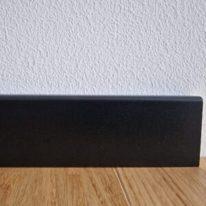 Põrandaliist must 15x60x2500