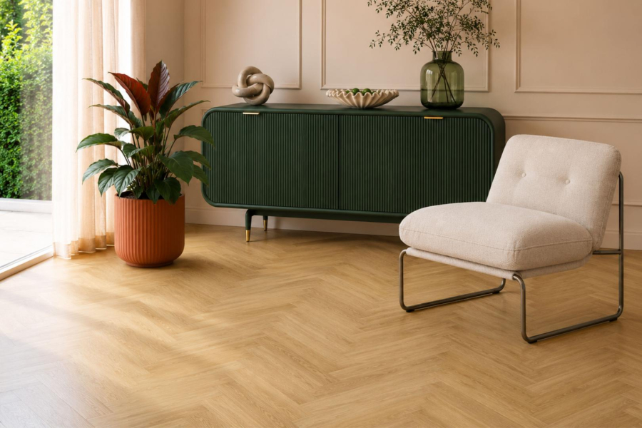 Amaron HB Dryback LVT põrand tamm Menor